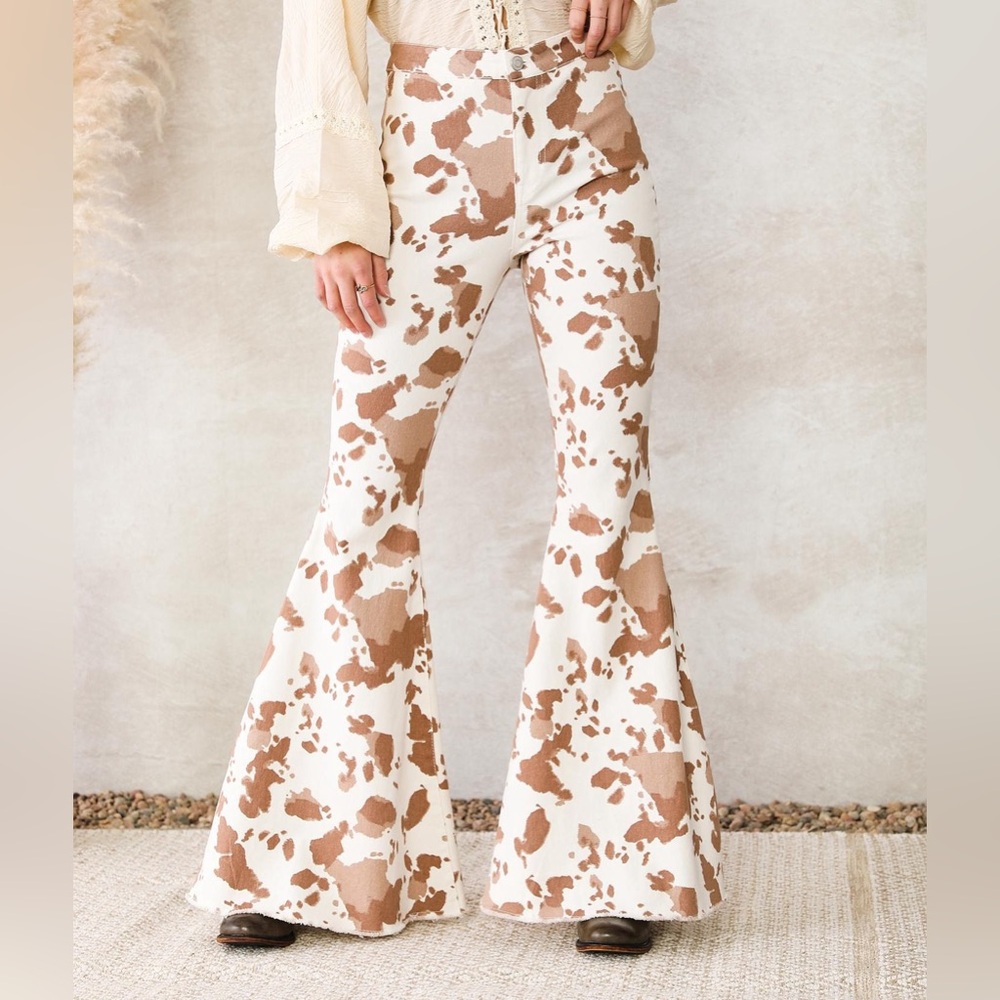 Altar’d State Stretch Jeans High Waist Flare bottom Size XS Cow Print Western - Picture 4 of 15